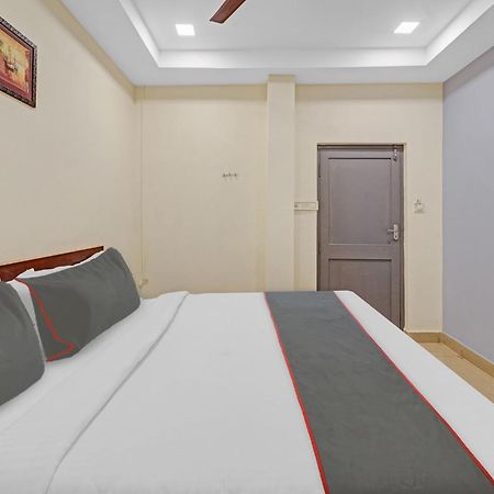 Super Townhouse G Silver Hotels Mount Road Ченай Екстериор снимка